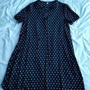 Black and white Old Navy dress